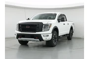 $38998 : Nissan Titan 2021 4x4 PRO-4X thumbnail