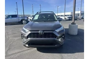 $30735 : Toyota RAV4 2023 XLE Premium thumbnail