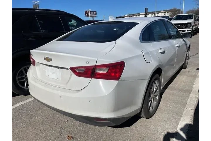 $20000 : Chevrolet Malibu 2025 LT 4dr image 7