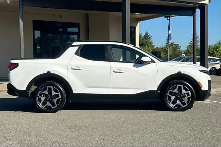 $26990 : Hyundai SANTA CRUZ 2023 AWD image 3