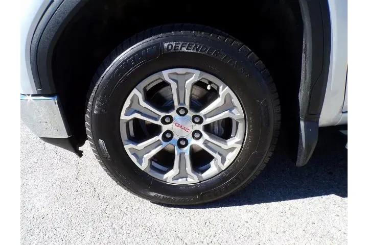 $38999 : GMC Sierra 1500 2021 4x4 SLT image 4