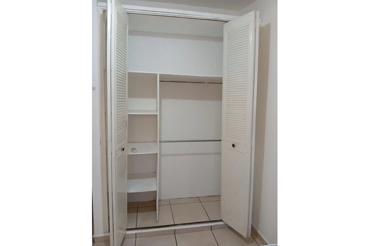 $250 : Habitación en alquiler image 1