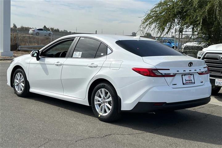 $32791 : Camry LE image 6