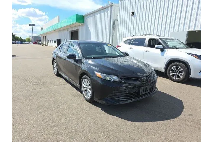 $16900 : Toyota Camry 2020 LE 4dr Sed image 1