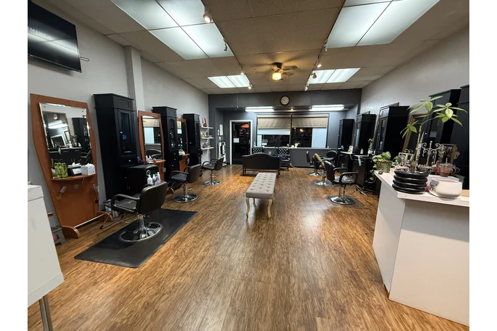 Uptown Whittier boot/suit rent image 4