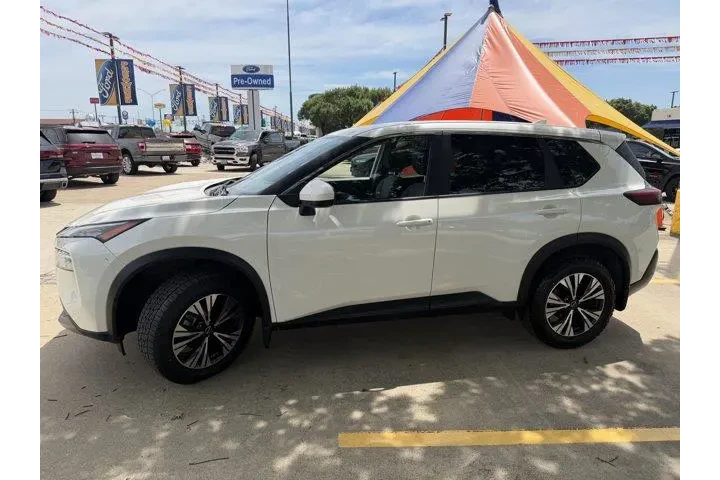 $23764 : Nissan Rogue 2023 SV 4dr Cro image 7