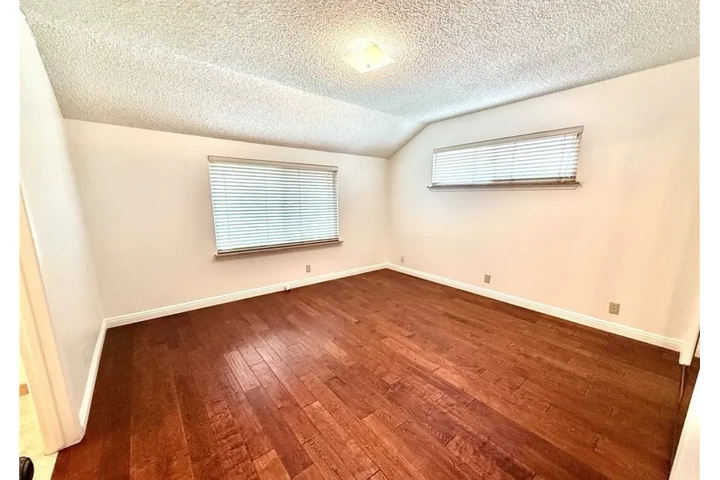 $2500 : Newly Remolded 3Bed2Bath in LA image 9