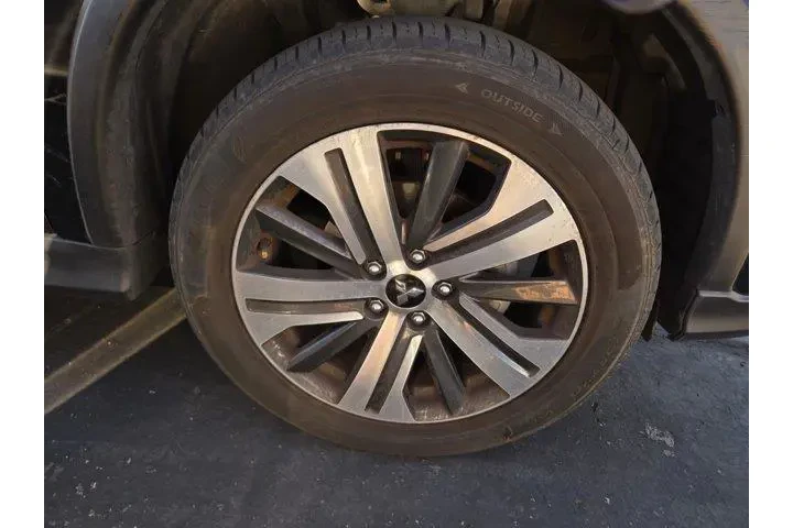 $14991 : Mitsubishi Outlander Sport 2 image 3