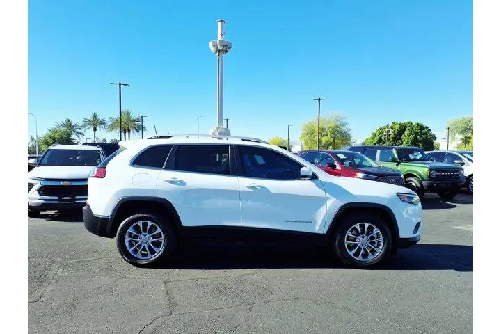 $18463 : Jeep Cherokee 2021 4x4 Latit image 7