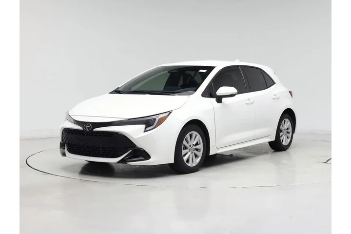 $24998 : Toyota Corolla Hatchback 202 image 4