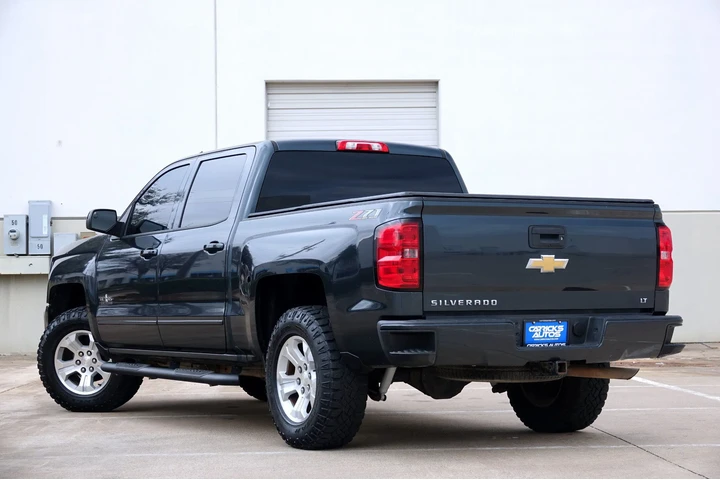 $19995 : 2018 Silverado 1500 2LT image 4