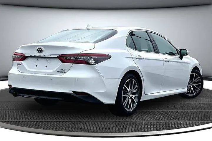 $26000 : Toyota Camry Hybrid 2023 XLE image 6