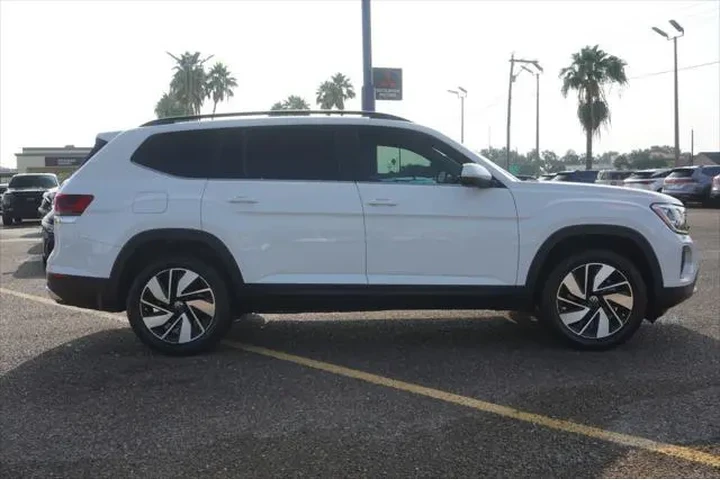 $29995 : Volkswagen Atlas 2024 SE 4dr image 4