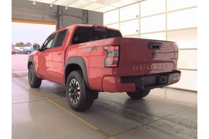 $39110 : Nissan Frontier 2023 4x4 S 4 image 8