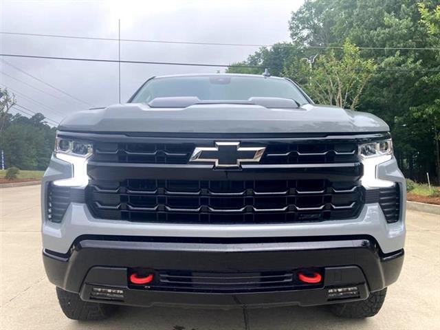 2024 Silverado 1500 Trail Bos image 2