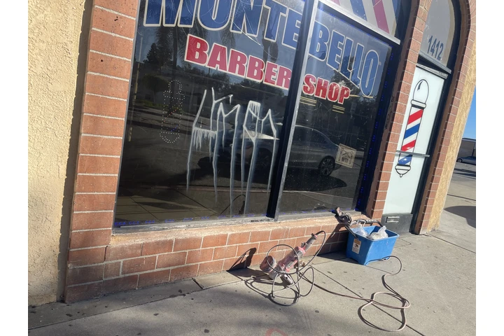 Limpieza de graffitis image 6