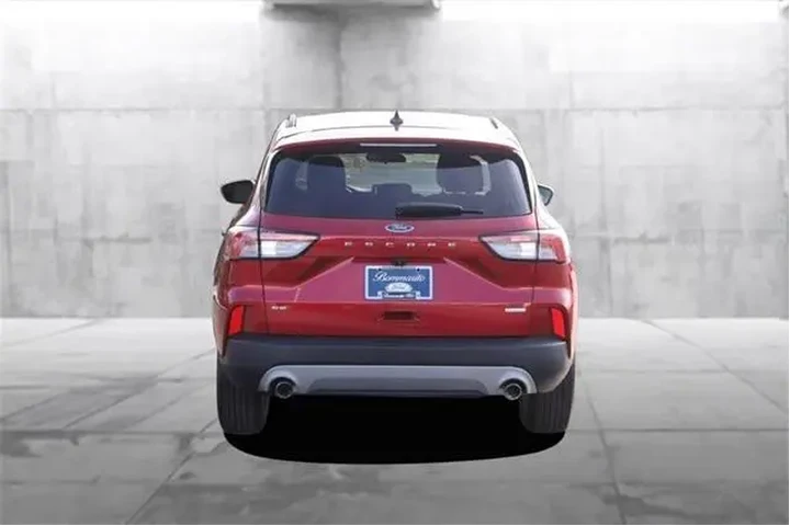 $16950 : Ford Escape 2020 SE 4dr SUV image 5