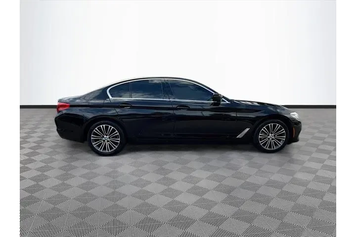 $17486 : BMW 5 Series 2020 530i 4dr S image 5