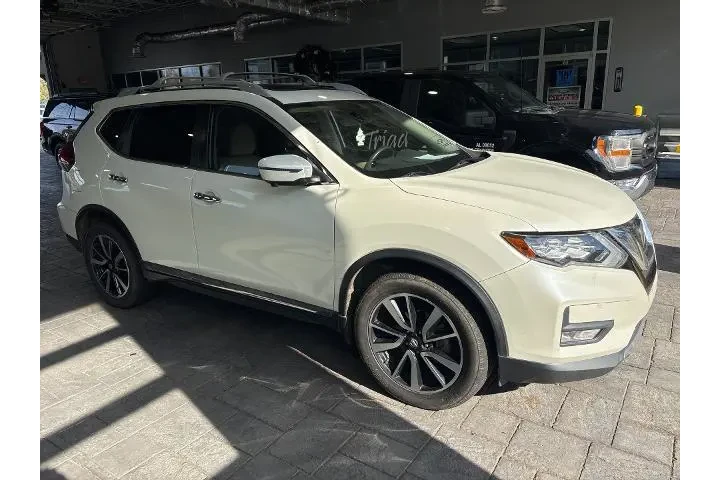 $14457 : Nissan Rogue 2019 AWD S 4dr image 2