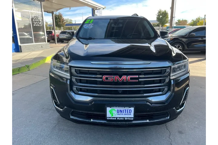 2021 GMC Acadia SLE image 2