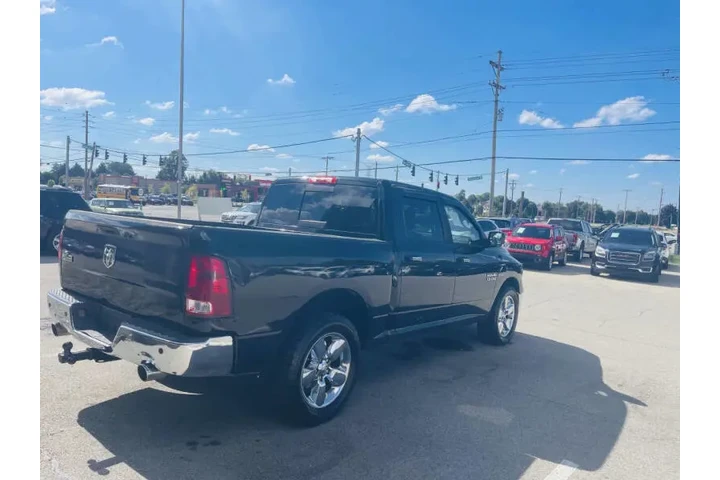 $12850 : 2016 RAM 1500 SLT image 7