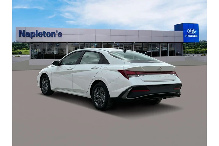 $19000 : Hyundai ELANTRA 2024 SEL 4dr image 5