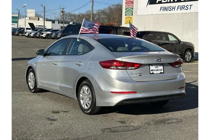 $13553 : Hyundai ELANTRA 2018 SE 4dr image 8