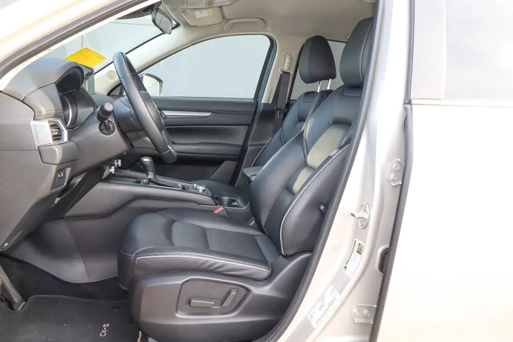 $26587 : 2025 CX-5 2.5 S Select Packag image 7
