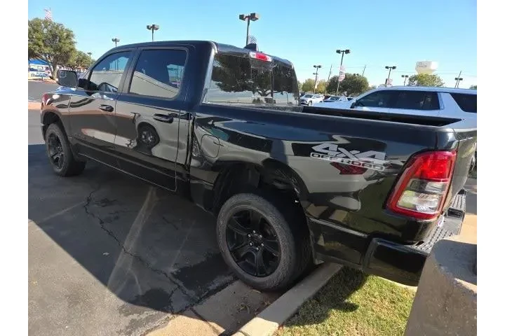 $31159 : Ram 1500 2021 4x4 Big Horn 4 image 5