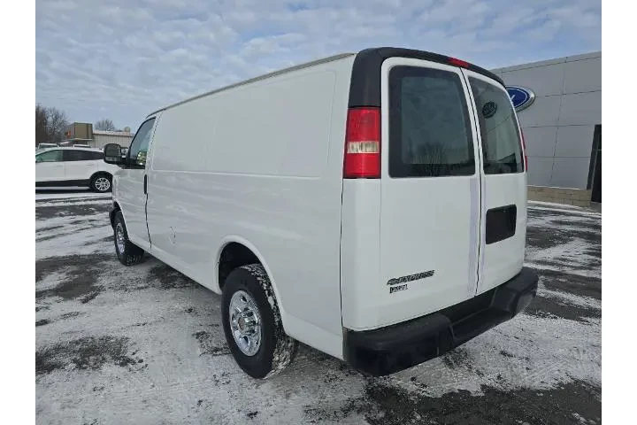 $18995 : Chevrolet Express 2014 3500 image 8
