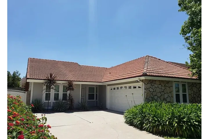 $2800 : ¡Su nueva casa le espera! image 1