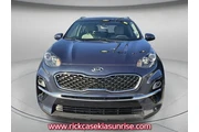 $18691 : Kia Sportage 2022 EX 4dr SUV thumbnail