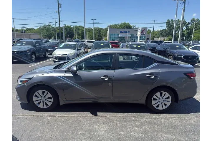 $20250 : Nissan Sentra 2023 S 4dr Sed image 7
