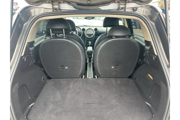 2011 MINI Cooper Countryman S image 5