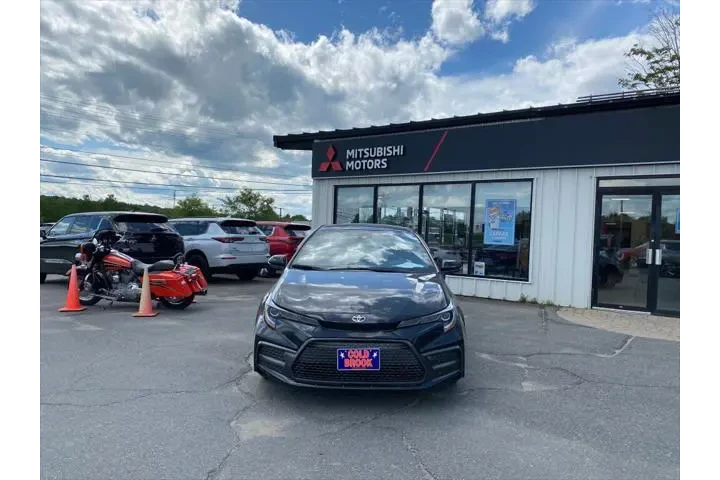 $22990 : Toyota Corolla 2022 SE 4dr S image 2