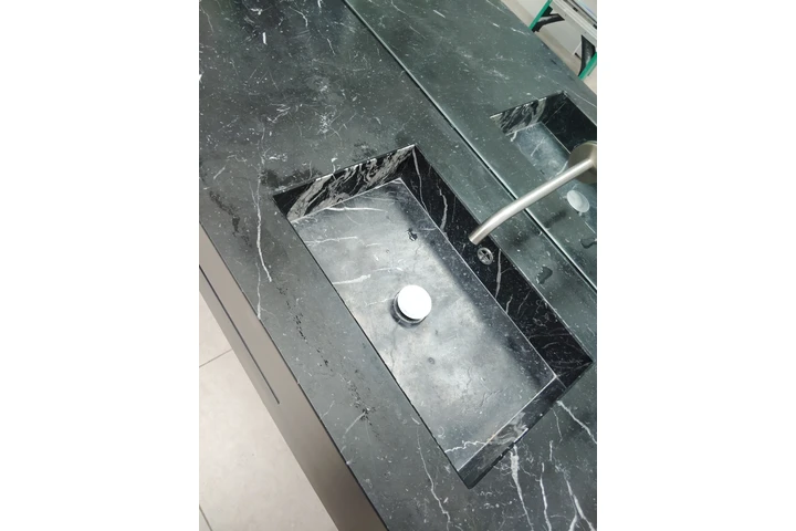Quartz image 2