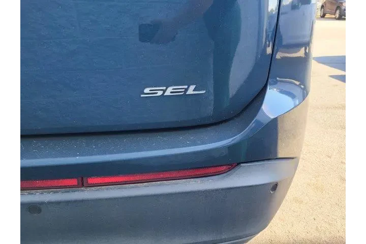 $11981 : Ford Edge 2016 SEL 4dr Cross image 6