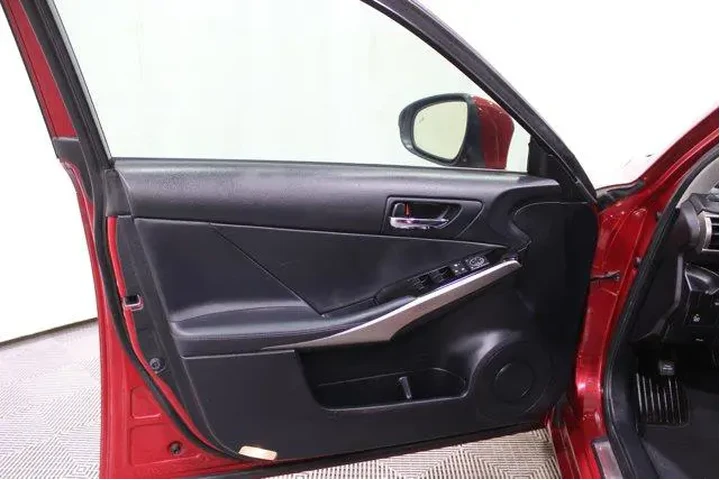 $19982 : Lexus IS 350 2014 AWD 4dr Se image 6