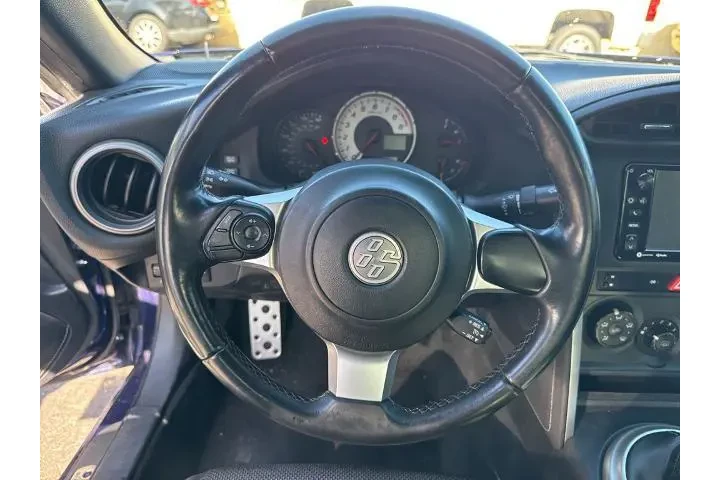 $20213 : Toyota 86 2017 2dr Coupe 6M image 8