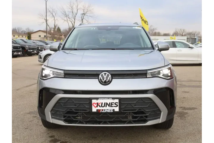$24277 : Volkswagen Taos 2025 AWD SE image 3