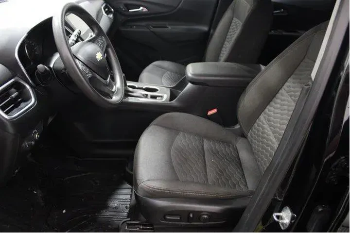 $12959 : Chevrolet Equinox 2019 4x4 L image 5