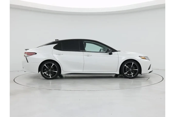 $24998 : Toyota Camry 2019 XLE V6 4dr image 7