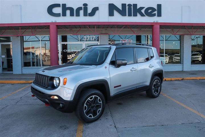 $19488 : 2016 Renegade Trailhawk image 1