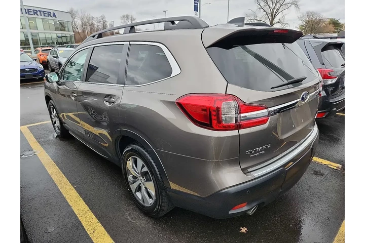 $23613 : Subaru Ascent 2022 AWD Premi image 4