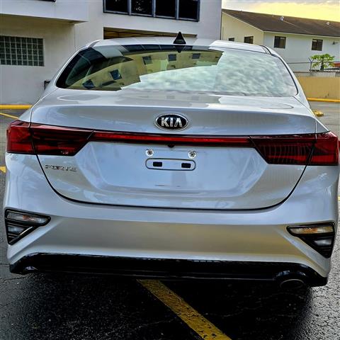 $8999 : KIA FORTE image 9