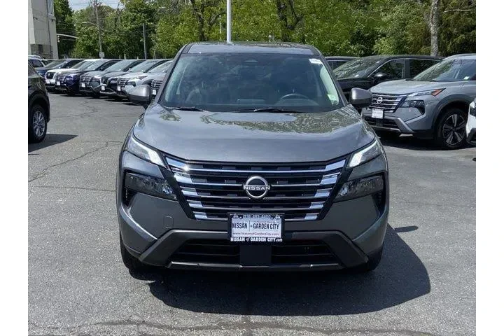 $19777 : Nissan Rogue 2025 AWD SV 4dr image 3