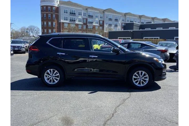 $19247 : Nissan Rogue 2025 AWD SV 4dr image 3