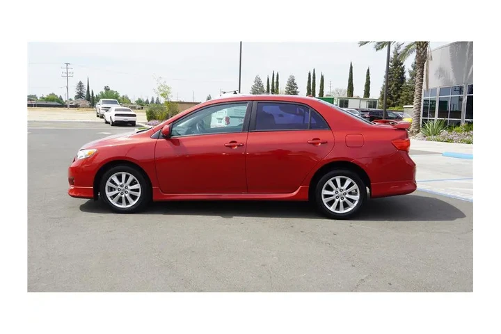$9984 : 2010 Corolla S Sedan 4D image 9
