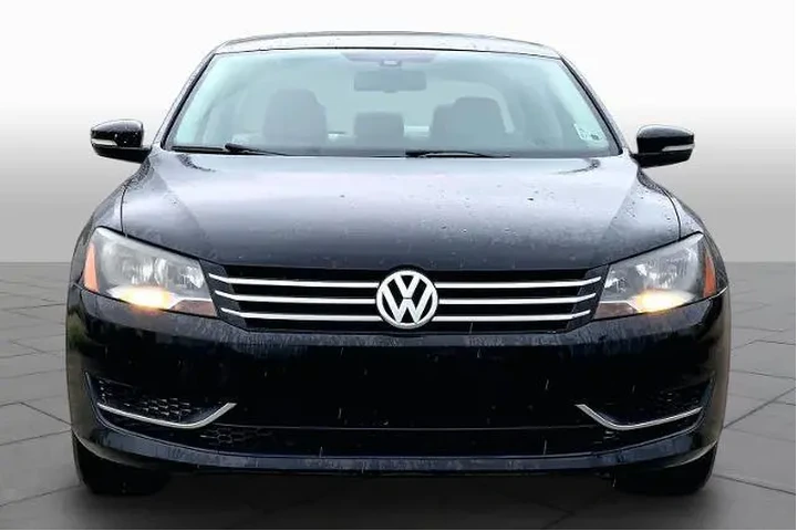 $7895 : Volkswagen Passat 2013 SE 4d image 1