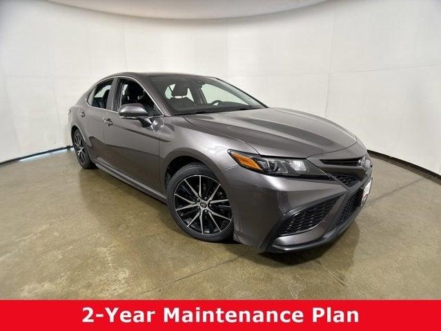 $23596 : Gold Certified2022 Camry SE image 1